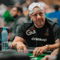 米兹拉奇赢得第九条WSOP金手链